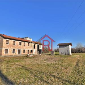 Town House for Sale in Fontanafredda