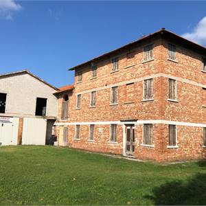 House of Character for Sale in Prata di Pordenone