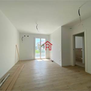 Appartamento In Vendita a Colle Umberto