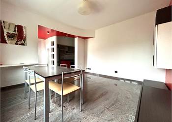 APPARTAMENTO BICAMERE ARREDATO