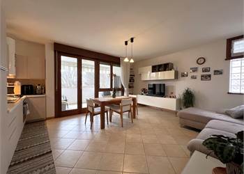 APPARTAMENTO TERMOAUTONOMO DI RECENTE COSTRUZIONE 