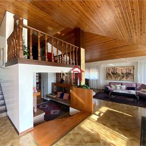 Villa for Sale in San Vendemiano